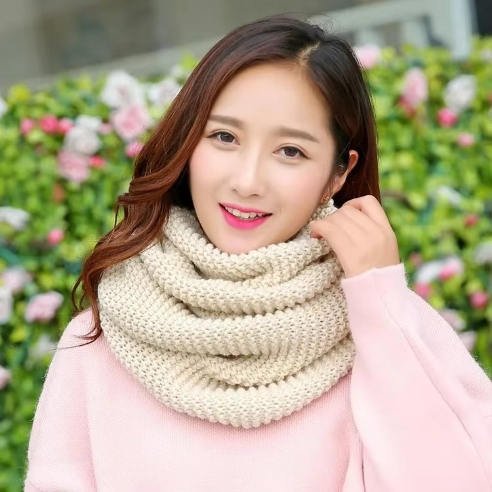 ผ้าพันคอแบบห่วงอินฟินิตี้สีพื้ - Infinity Scarf Knit บทวิจารณ์และราคา